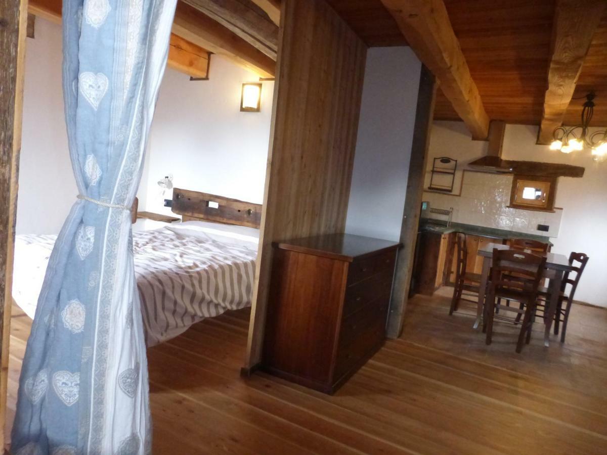 La Cascina D'Orleans Apartment Сен-Пиер Екстериор снимка